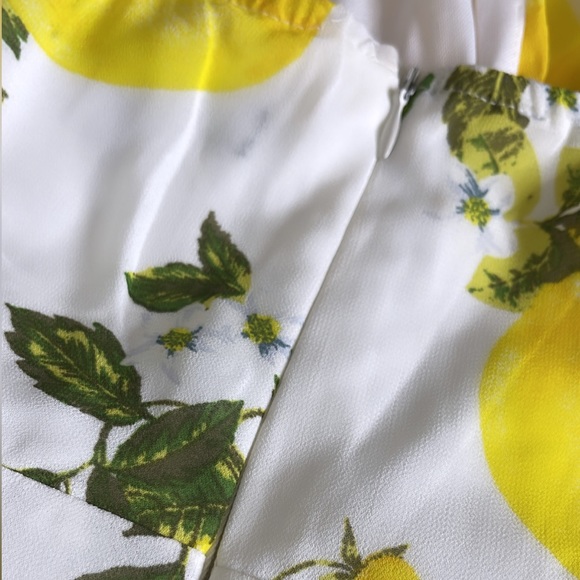 Maxi Lemon Print dress with crisscrossed back - Picture 6 of 12